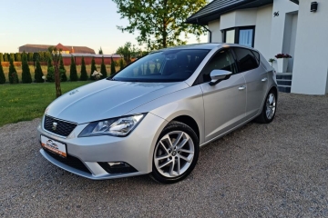 1.6 tdi 105 ps A/C dualzone Tempomat ALu 17