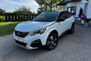 A/C Dualzone  Nawigacja Tempomat Kamera Czujniki  Hak