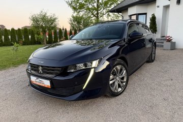 A/C 2 strefy  Navi Tempomat Kamera 360 Blis Czujniki  Hak