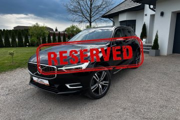 A/C 2 strefy Nawigacja Czujniki Tempomat  Kamera 360 Hak