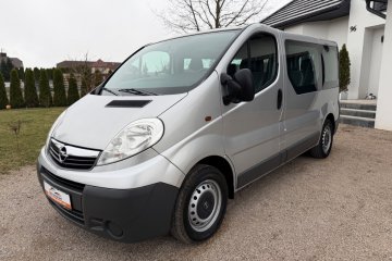 Pierwszy Właściciel 9 osobowy Klimatyzacja Czujniki  Hak