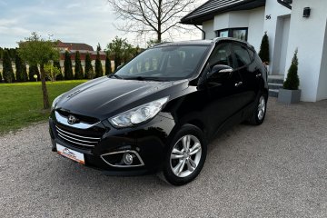 A/C Dualzone Nawigacja Tempomat Czujniki Grzane fotele