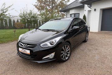 A/C Dualzone Panorama Nawigacja Tempomat Czujniki Kamera Led