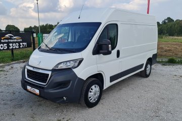 Klima Navi Kamera Czujniki Tempomat Skrzydła tylne 180 stopni Hak